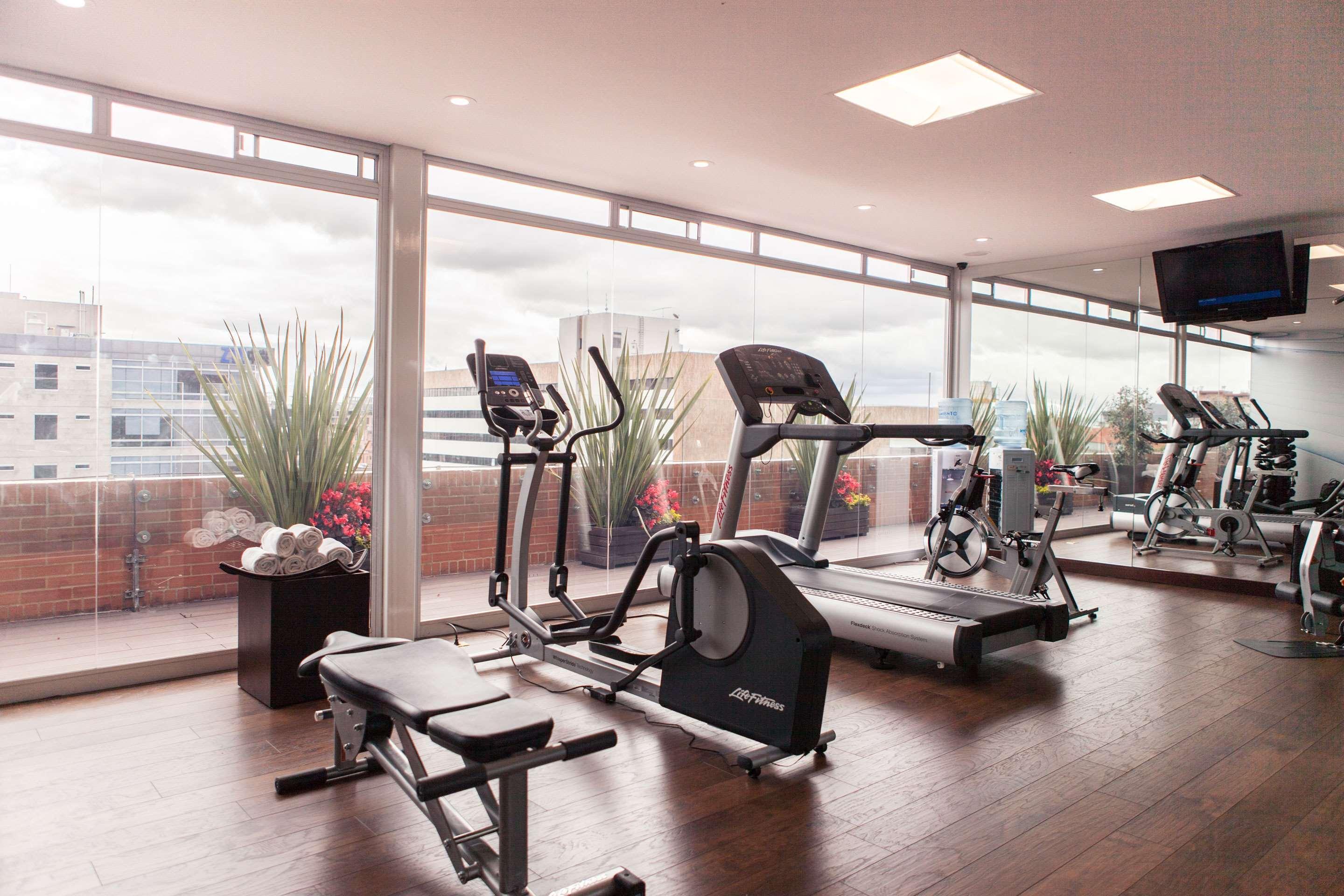 Best Western Plus 93 Park Hotel Bogotá Exteriér fotografie A gym in a hotel
