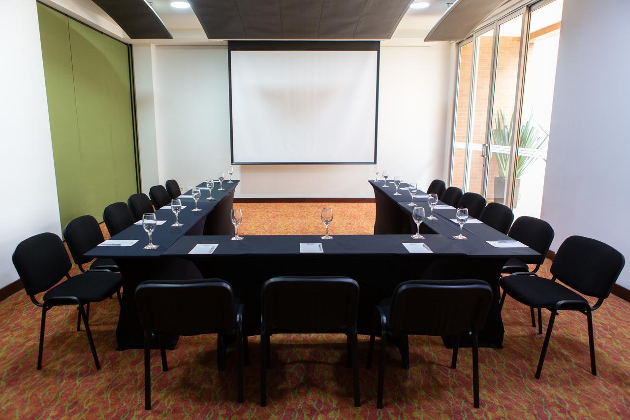 Best Western Plus 93 Park Hotel Bogotá Exteriér fotografie Meeting room